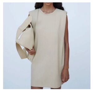 Zara shoulder pads t-shirt dress
